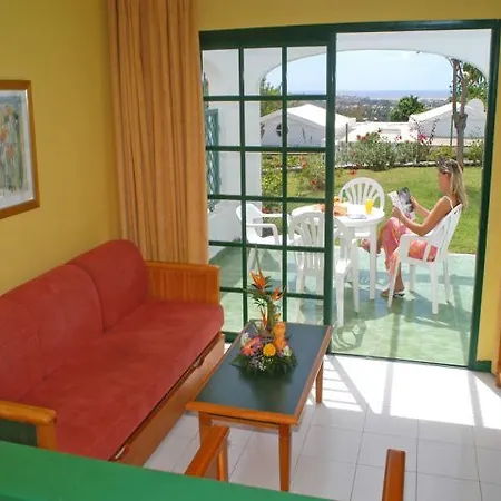 Vista Dorada