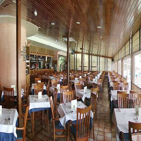 Hotel Vista Dorada